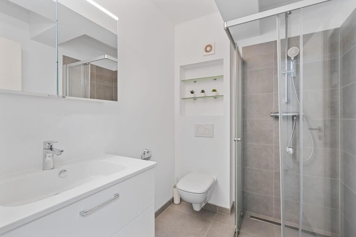 Tranquil Haven - Relax And Unwind In Hamm Luxemburg